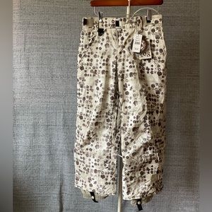 NWT E408 Girls Snowboarding Pants Medium